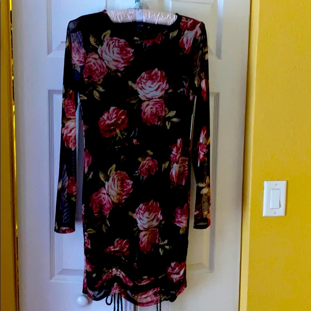 Vibe Apparel Pretty Floral Junior Dress NWT
